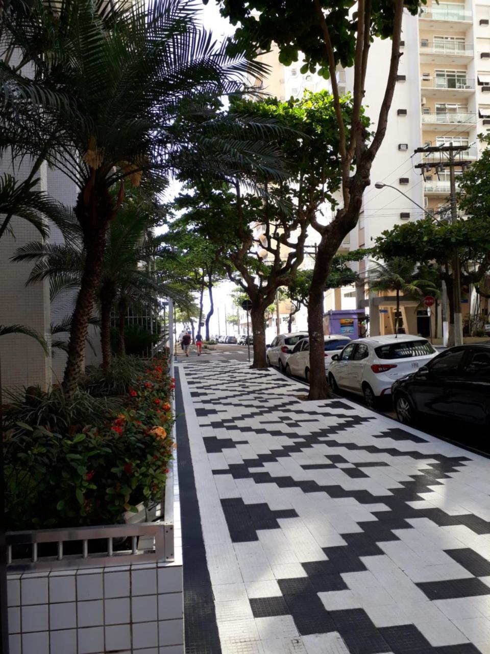 Apto 1 Quadra Da Pitangueiras * Guaruja